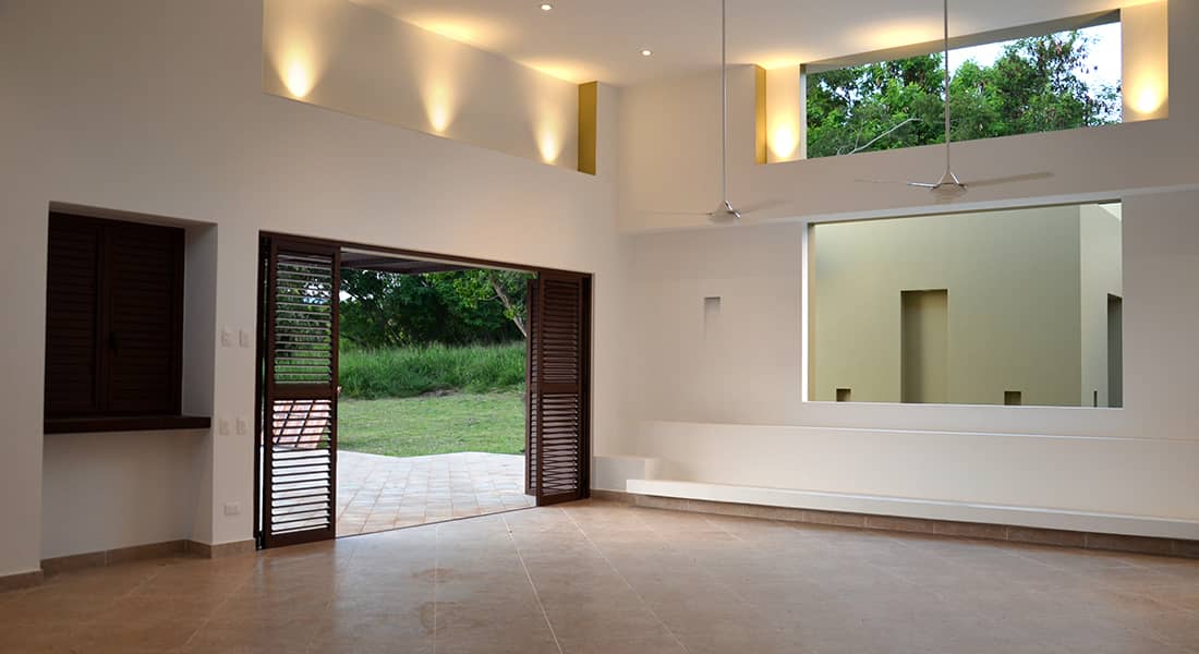 interior casa campestre mesa de yeguas detalles